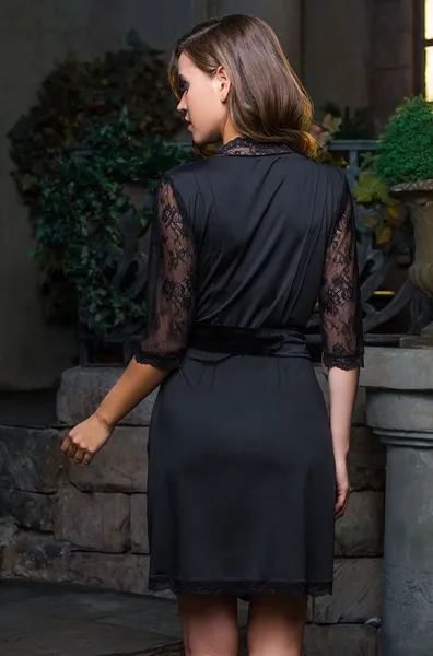 Spektakularni kratki ogrtač sa čipkastim rukavima