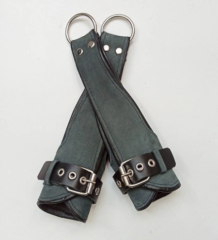 Kožne lisice / bdsm narukvice / vešalice