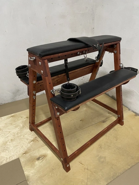 BDSM nameštaj / klupa za bičevanje