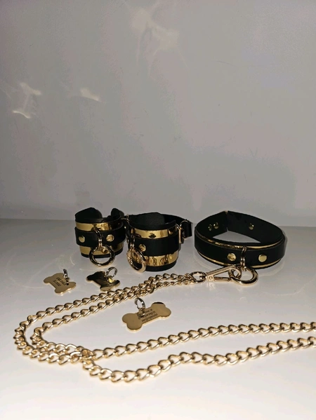 Ogrlica i lisice kožno ogledalo srebro / zlato za zabavu