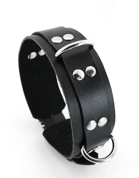 Bdsm ogrlica sa povodcem i hvataljkama za lisice za igranje uloga