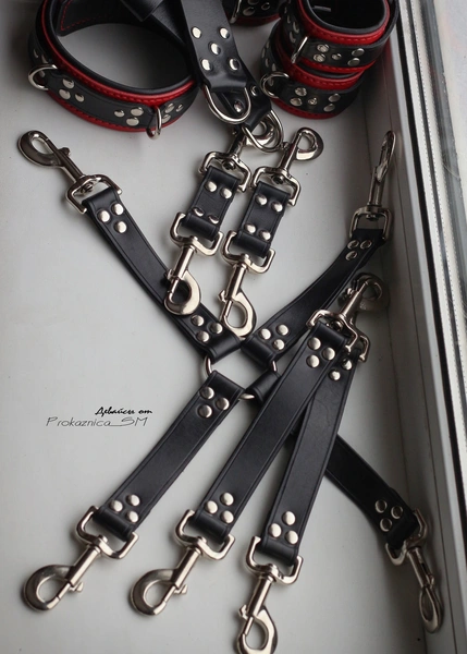 Čvrste kuke za zaključavanje bdsm-a