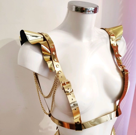 Portupea krila sa lancima zlatna od prave kože za kinki fotografije