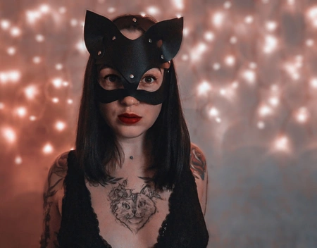 Maska od kože mačka