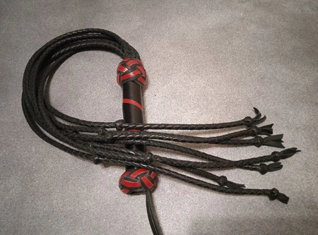 Pletena mačka sa čvorovima 7kv