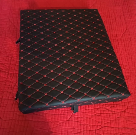 Ploča za zaključavanje sa lisicama za intimne igre