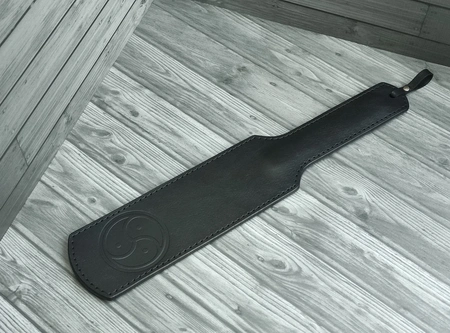 Šamar od prave kože (BDSM)