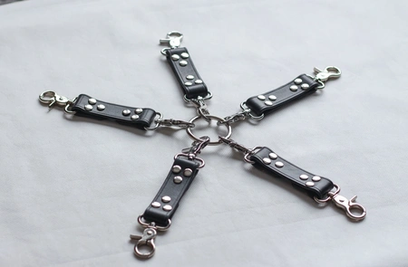 Bdsm spojnica krst kompozitni