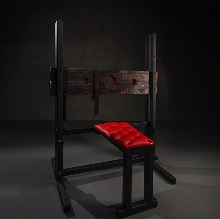 BDSM šakls okovi / BDSM nameštaj