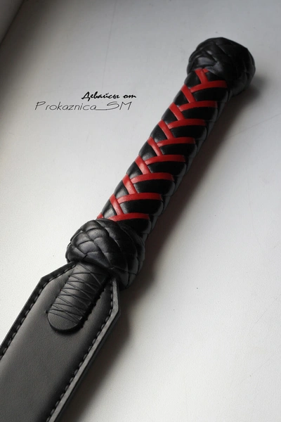 Šlepalka, padl, spanker bdsm