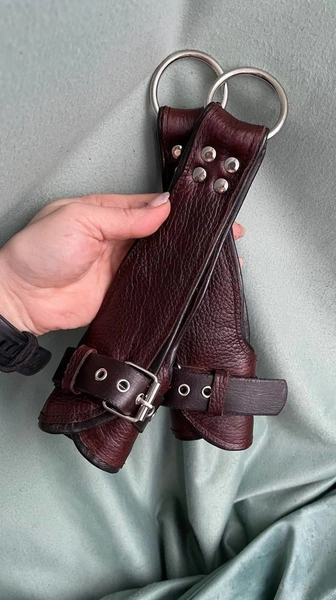 Kožne lisice / bdsm narukvice / vešalice