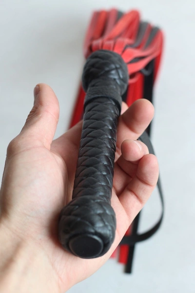 Pleteni floger crveno-crni 35 repova od 45cm