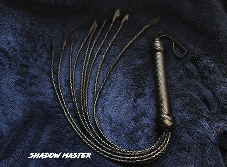 Bič Mačka devяtihvostaя