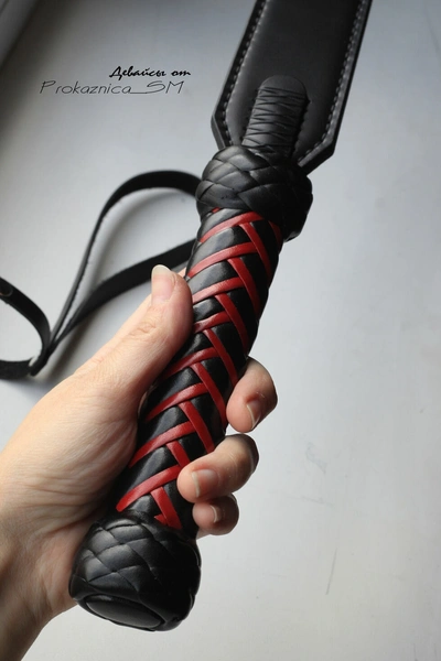 Šlepalka, padl, spanker bdsm