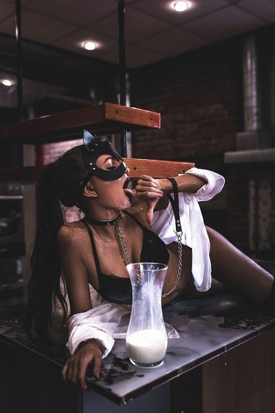 Ogrlica od čokera sa povodcem