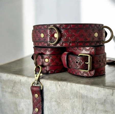 Čoker i lisice od kože