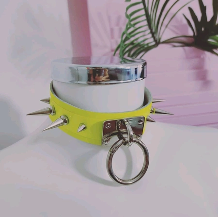 Choker sa šiljcima fluorescentni Choker kiseli za ples Choker lanci