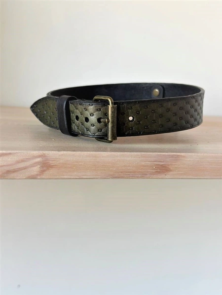 Čoker od reljefne kože