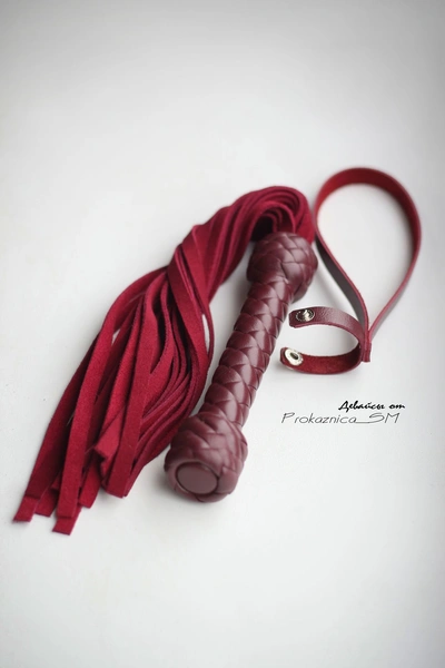 Flogger intimni iz velura