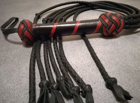 Pletena mačka sa čvorovima 7kv