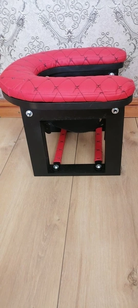 Stolica za oralno lasanje BDSM-a