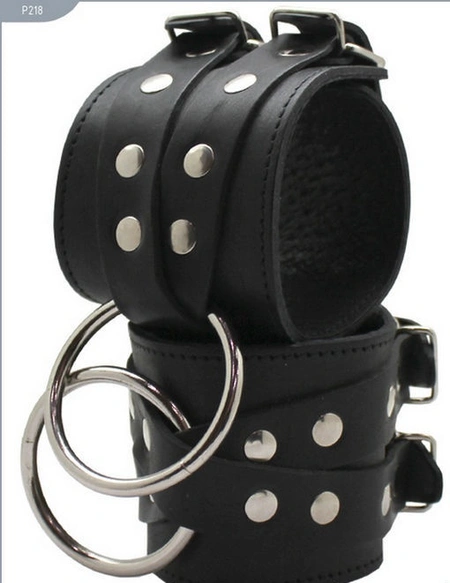 BDSM lisice od kože  krst (R218)