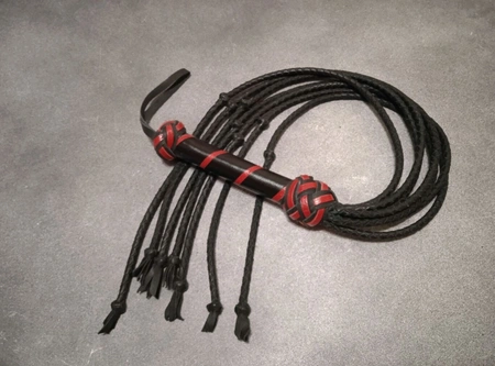 Pletena mačka sa čvorovima 7kv