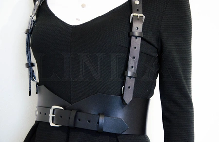 Ženska kožna portupea sa širokim pojasom