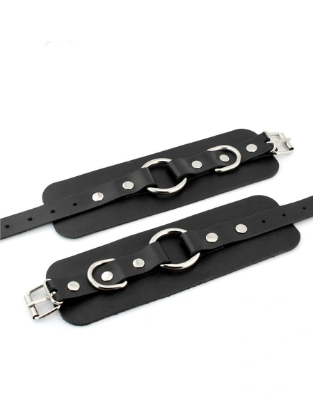 Bdsm lisice od kože sa prstenom