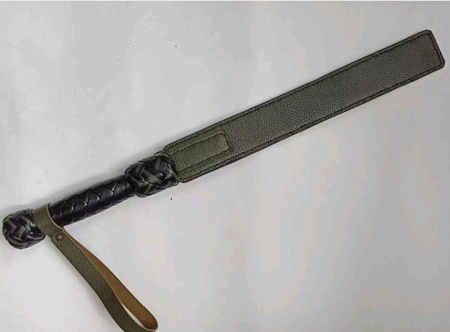 Bdsm pletenica / šamar od kože / kožna pletenica / Those bdsm