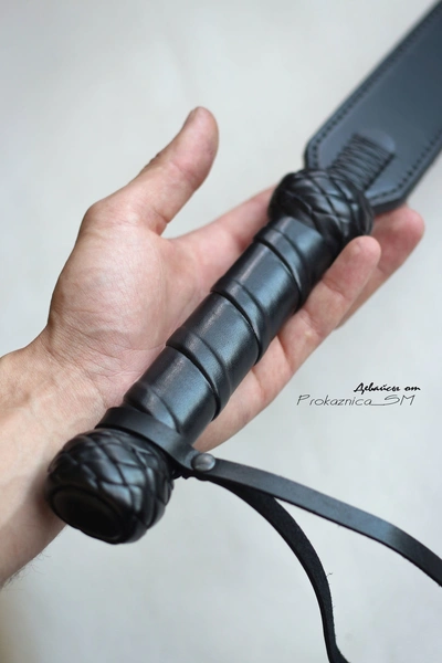 Paddle, paddle, bdsm šamar