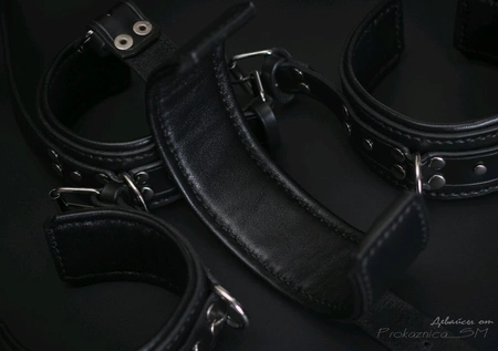 Komplet za naručivanje i ponoge BDSM