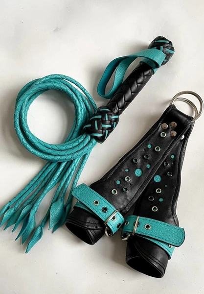 Kožne lisice / bdsm narukvice / vešalice