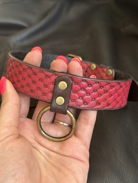 Choker: od prave reljefne kože