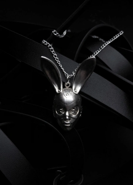 Privezak maska zeka za igranje uloga