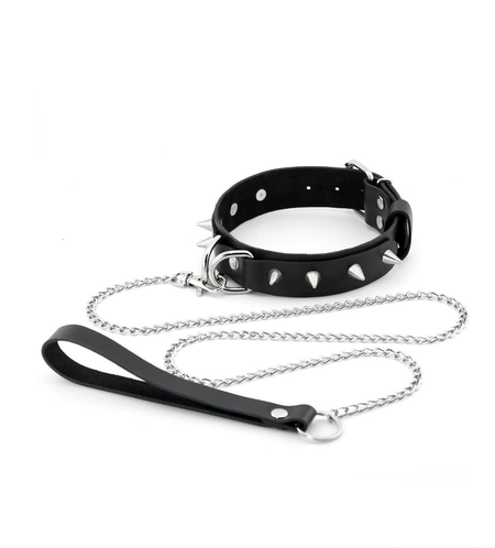 Replika proizvoda bdsm kožna ogrlica sa kratkim metalnim šiljcima