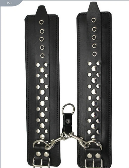 BDSM set klasika Crna (ogrlica, ponoji, narukvice)