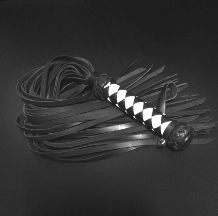 Pletenica: pletenica Flogger 40 traka