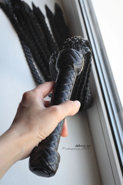 Pletenica: mačka, afrikanka