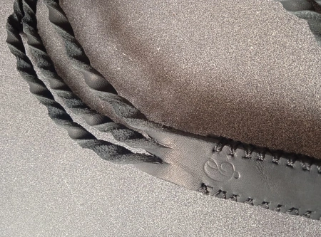 Pletka: Trehhvostь kručenaя