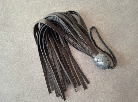 Pletka: Flogger kisteva