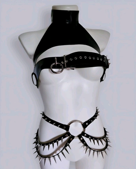 Bodljikavi vinilni pojas scenski plesni kostim portupai