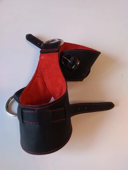 Lisice: za vešalicu Tref