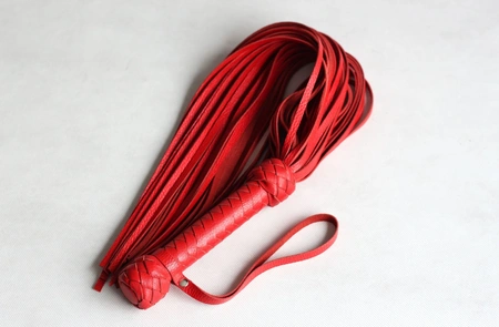 Pleteni flogger crveni 50 repova od 55cm