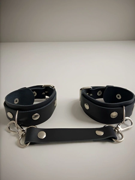 BDSM lisice od prave kože