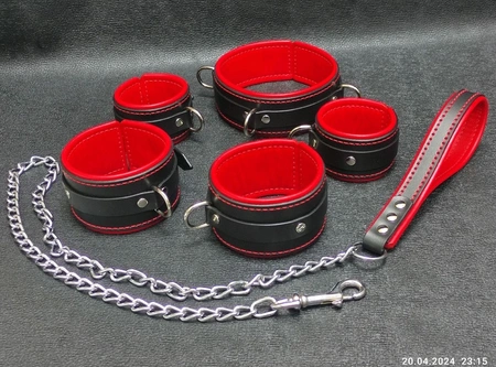 Lisice od prave kože (BDSM)