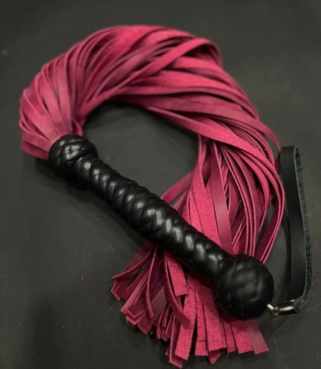 Pletka: Flogger Crazy Horse