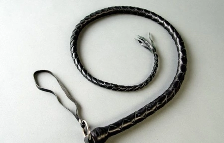 BDSM pletenica od jednog repa od kože (Šifra: p193)