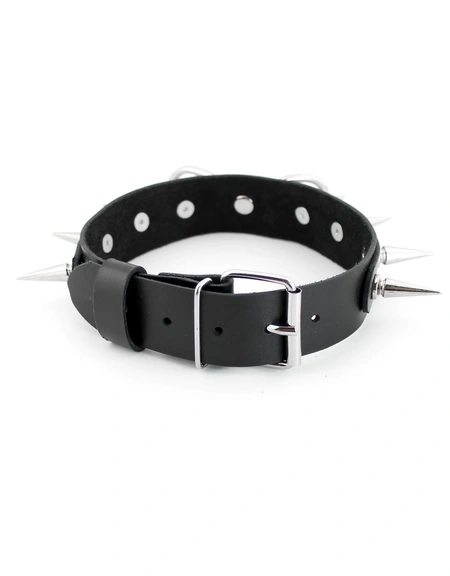 Bdsm ogrlica od kože sa dugim metalnim šiljcima