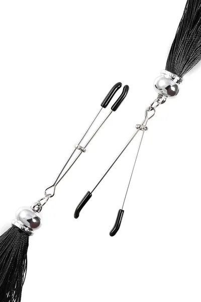 Kopče za bradavice Pecado BDSM, viljuške, sa resicama od svile, metal, Crna